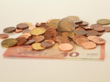 IMF Urges Stricter Oversight of Non-Bank Lenders Amid Global Financial Stability Concerns