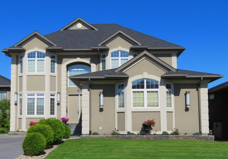 US Mortgage Rates Dip to 6.27%, Offering Relief Amid Economic Uncertainty