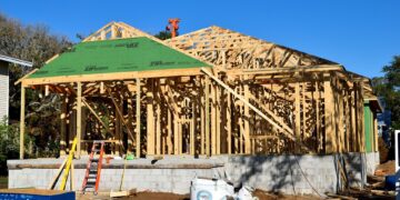 US homebuilder sentiment hits 6-month high; economy uncertainty clouds housing outlook, Published on Thursday, October 16news14