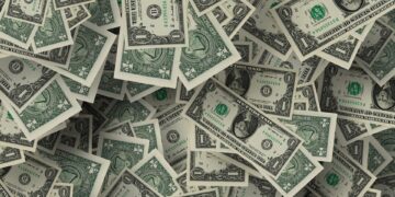 IMF Calls for Enhanced Scrutiny of Non-Bank Financial Institutions: