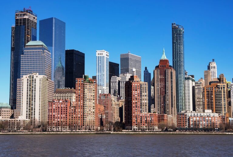 US Remittance Rates Skyrocket: How Families Are Adapting in 2026